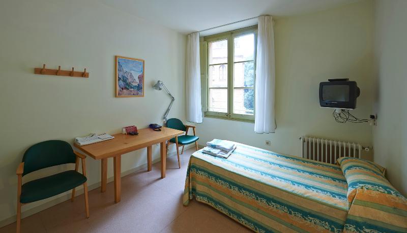 Cel.Les Abat Marcet Hotel Montserrat Buitenkant foto